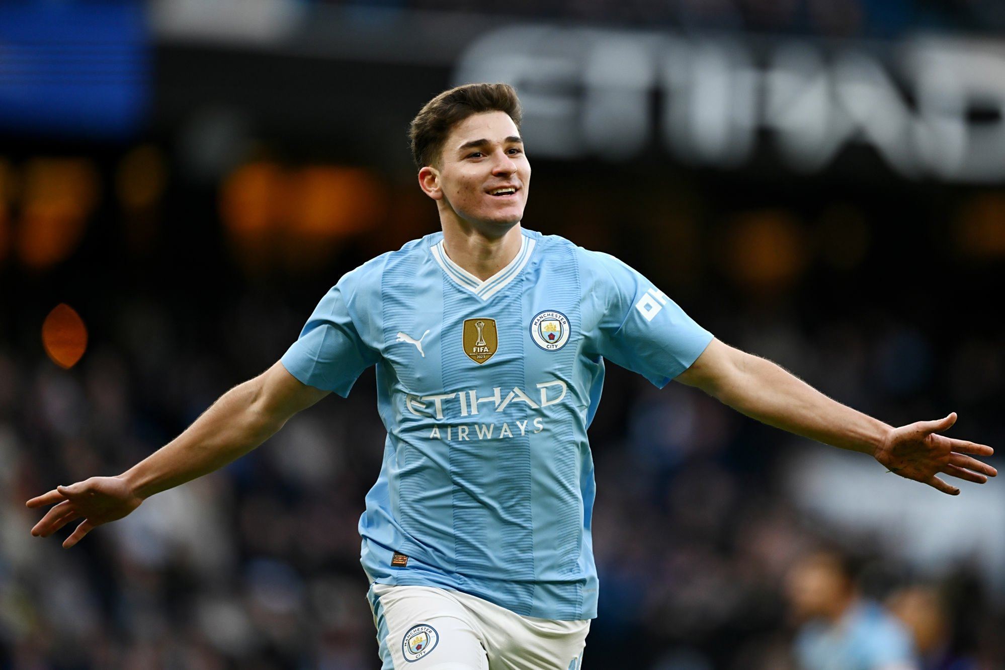 开云入口-关于今晨足总杯传出新动向，多伦多猛龙刷新队史纪录，管理层表态：压力陡增，训练强度明显提升的信息